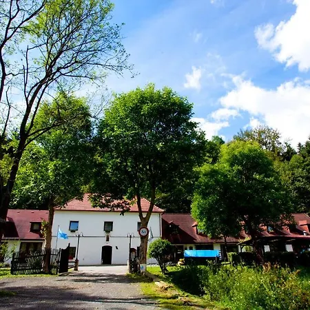 Svaty Krystof Мотель 3*